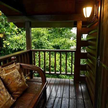 Sun Moon Lake Full House Resort Yuchi Exterior foto